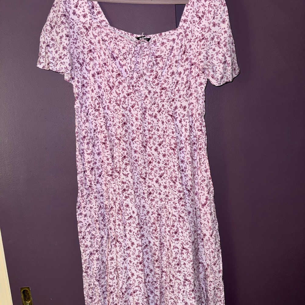 BloomChic Lavender Floral Midi Dress